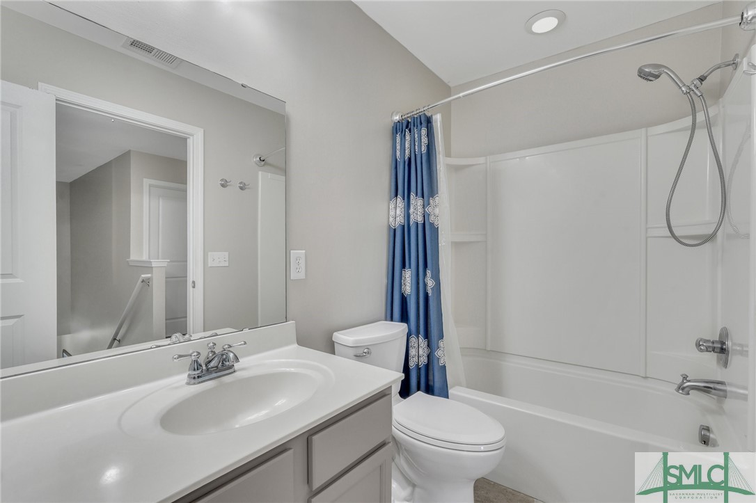 330 Willow Oak Drive