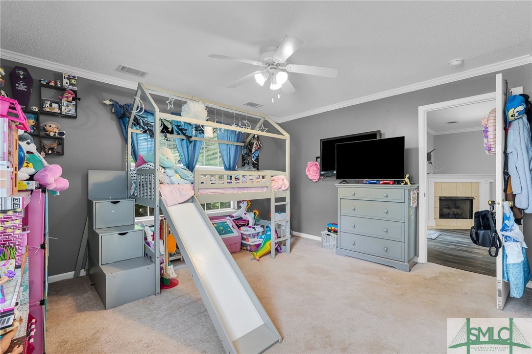 76 Al Henderson Boulevard E5