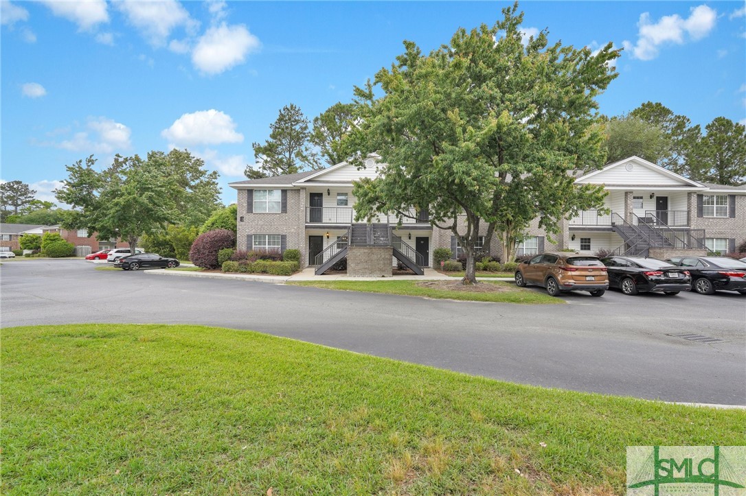 76 Al Henderson Boulevard E5