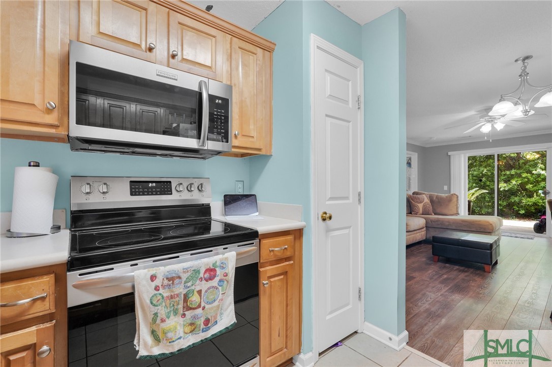 76 Al Henderson Boulevard E5