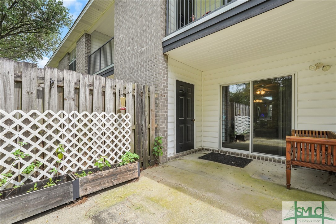 76 Al Henderson Boulevard E5