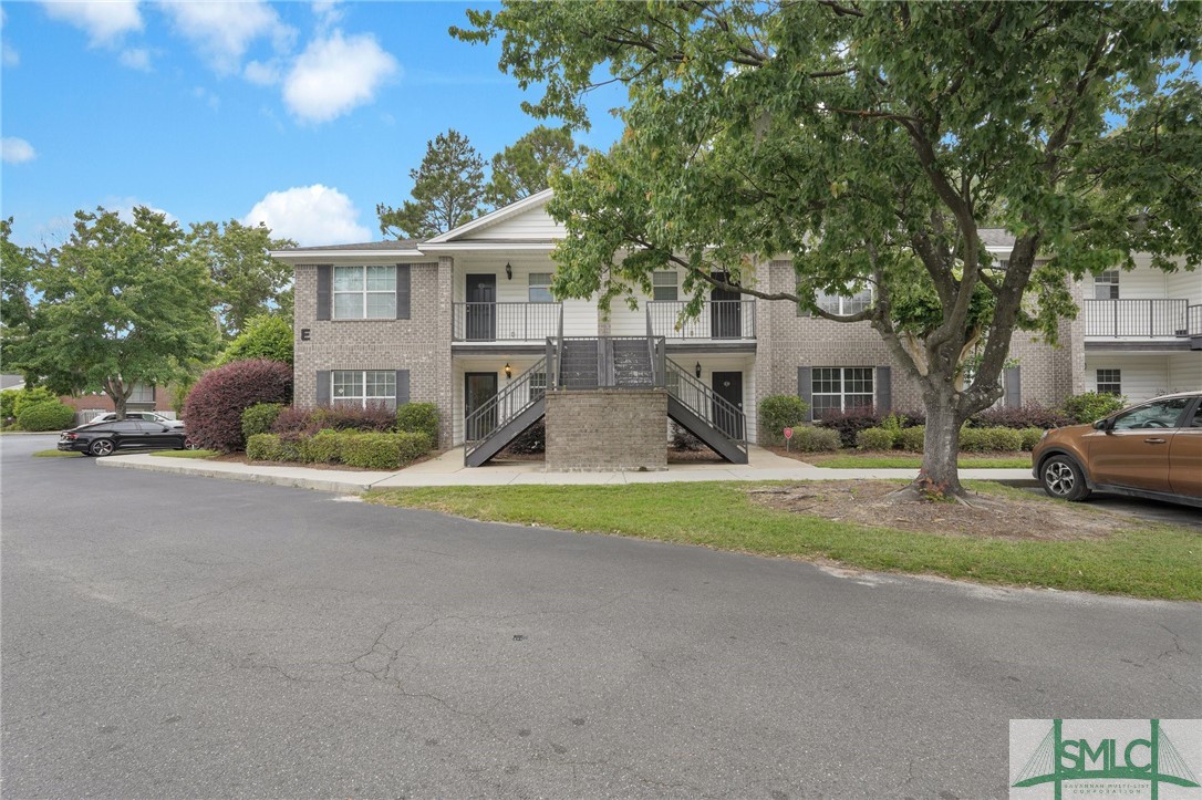 76 Al Henderson Boulevard E5