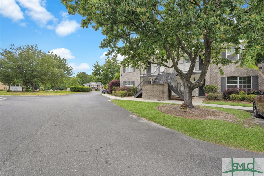 76 Al Henderson Boulevard E5