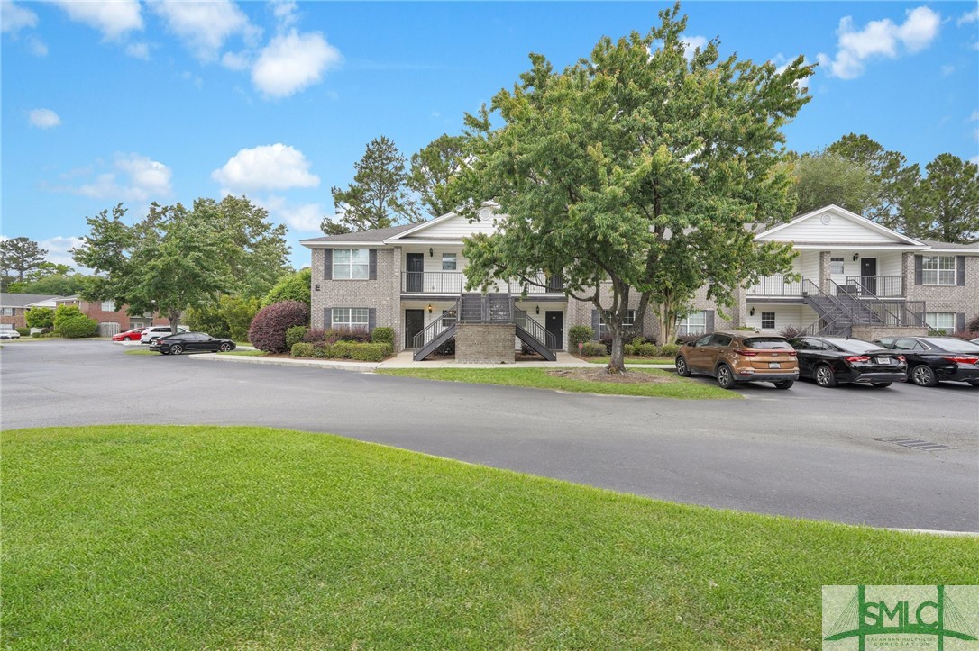 76 Al Henderson Boulevard E5