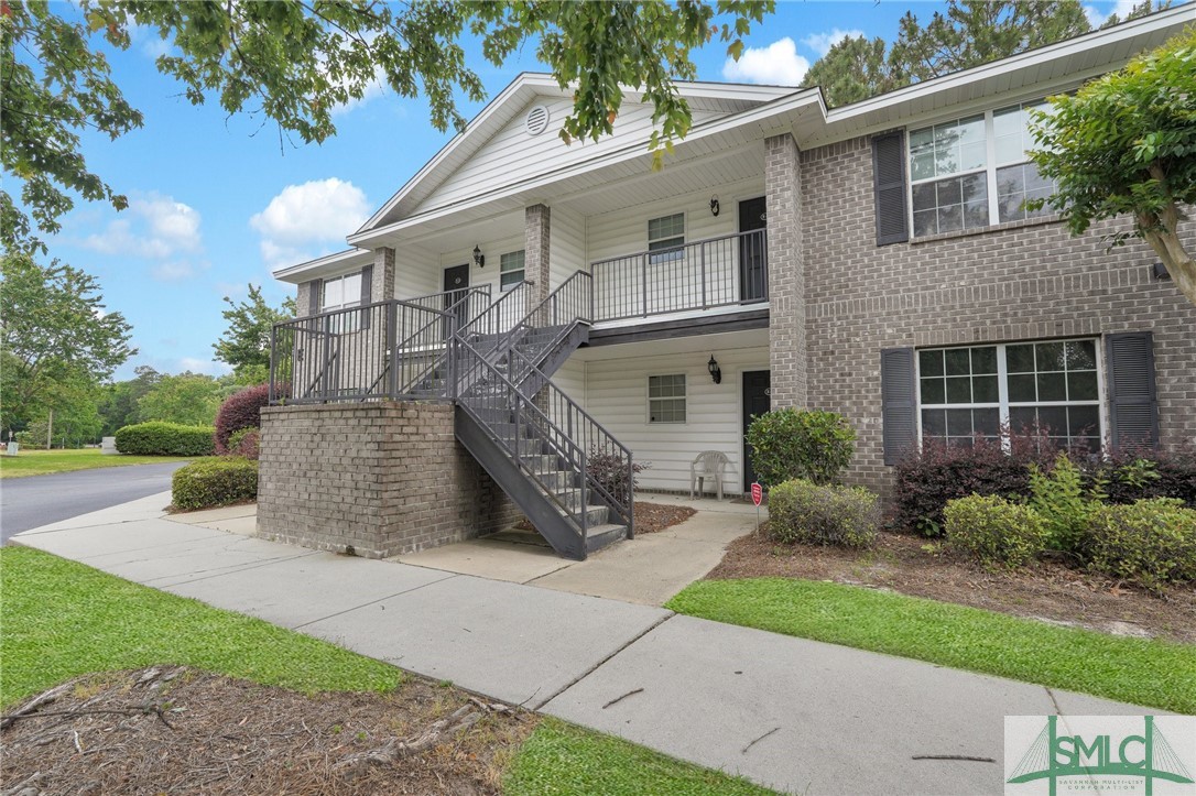 76 Al Henderson Boulevard E5