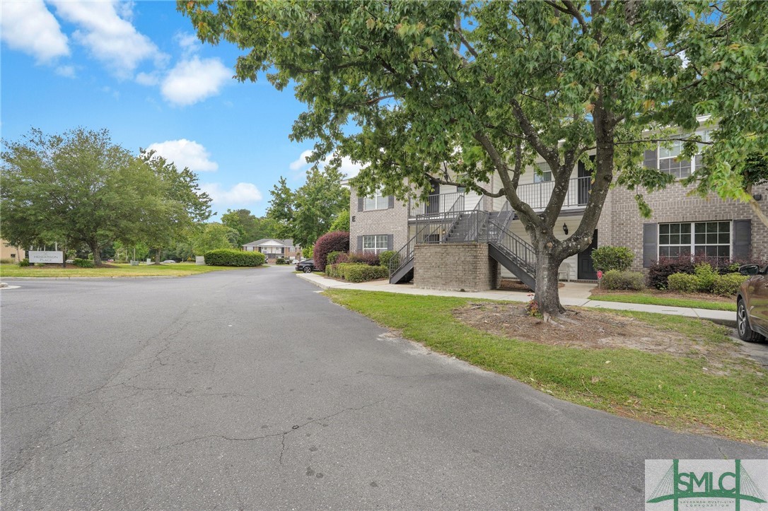 76 Al Henderson Boulevard E5