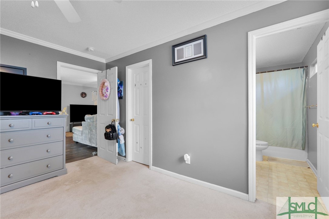 76 Al Henderson Boulevard E5