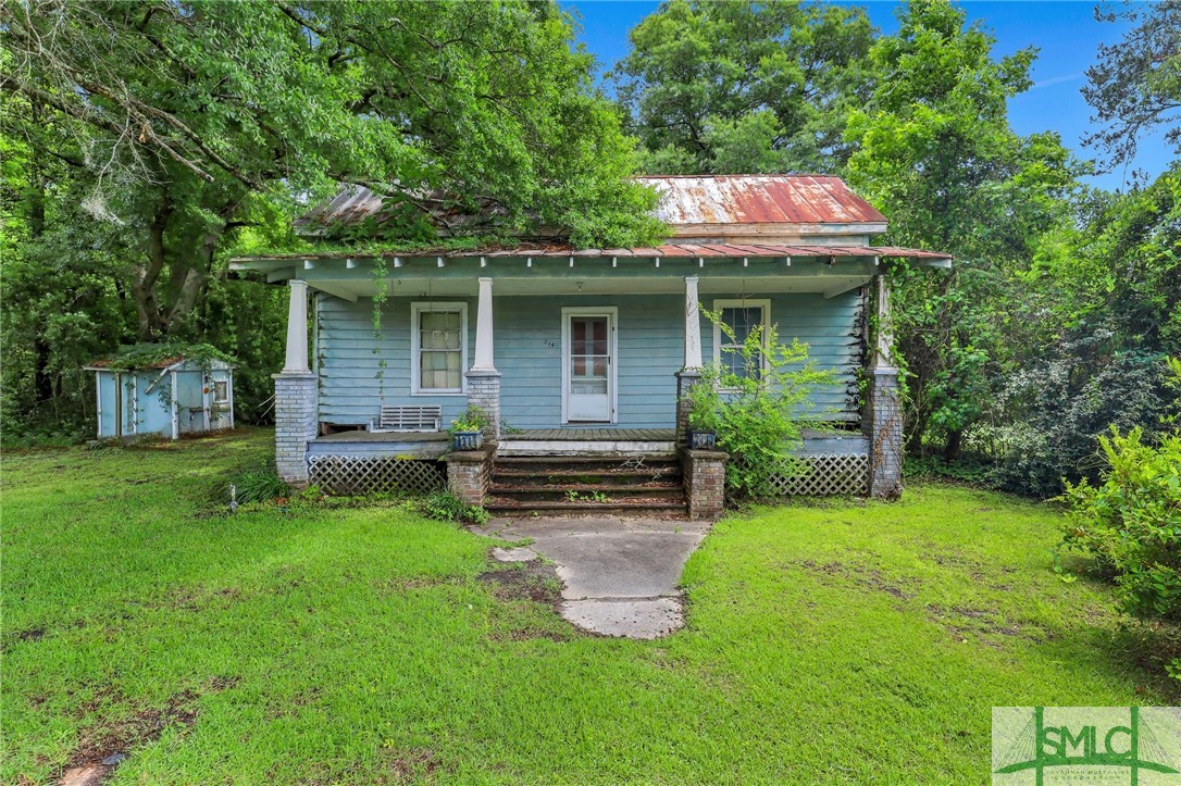214 N Newton Street