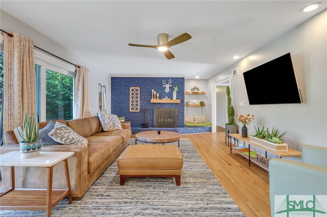 4738 Cumberland Drive