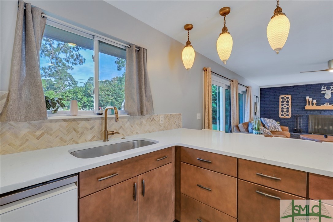 4738 Cumberland Drive