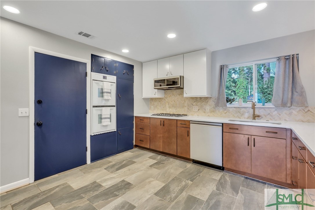 4738 Cumberland Drive