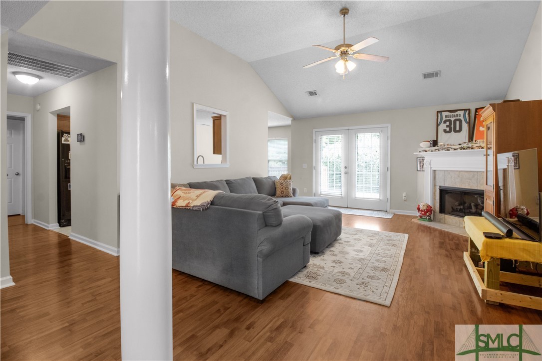 132 Carlisle Way