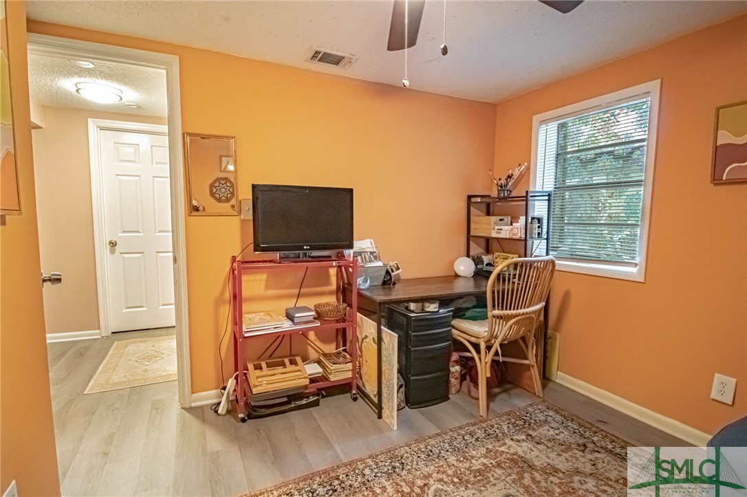 26 Kingman Avenue