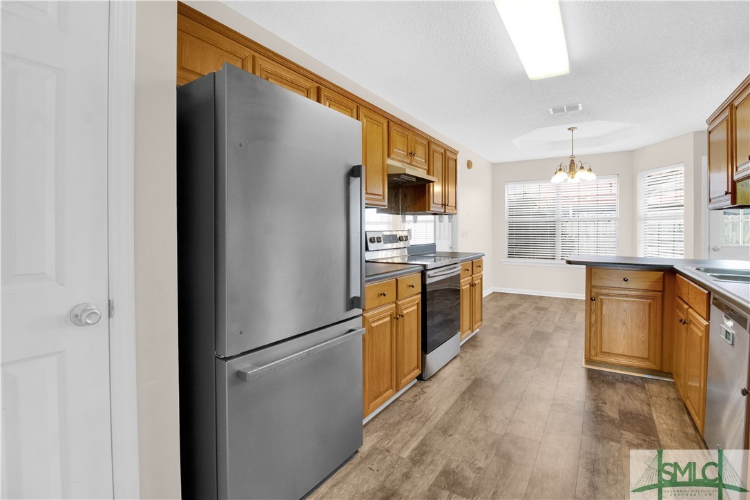 1896 Stonehenge Drive