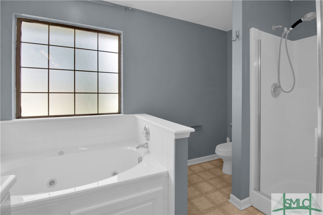 1896 Stonehenge Drive