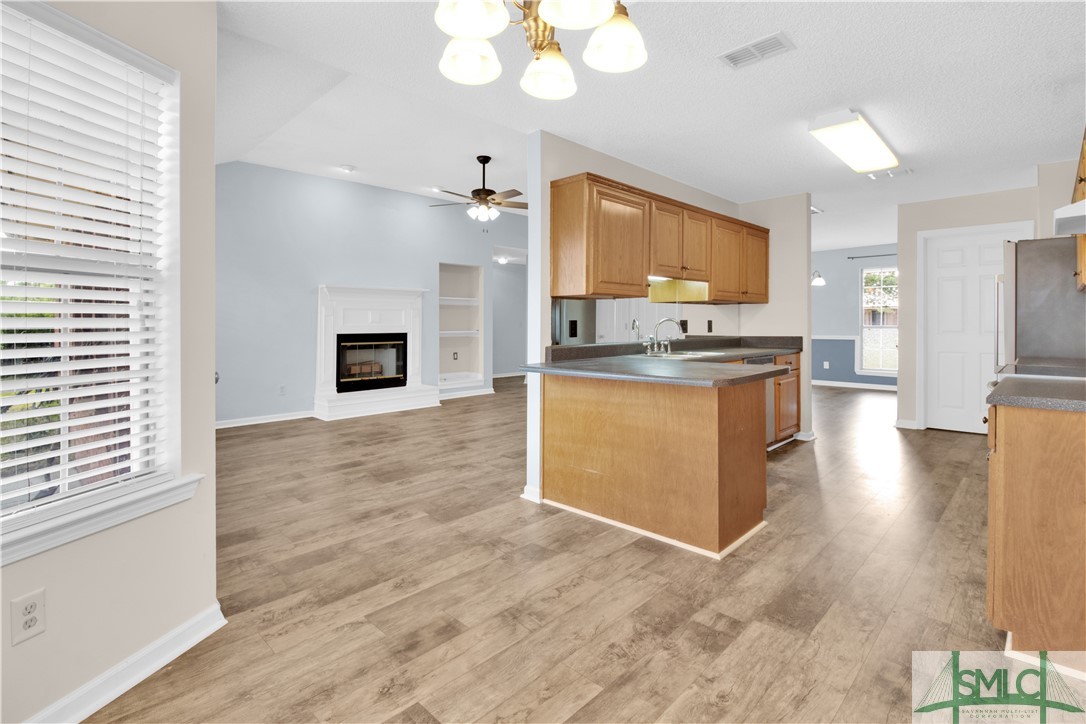 1896 Stonehenge Drive