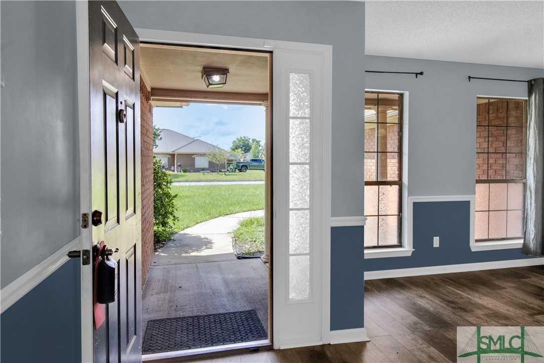 1896 Stonehenge Drive