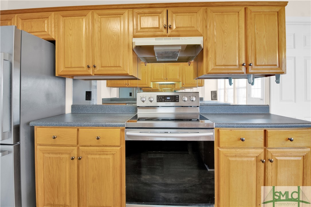 1896 Stonehenge Drive