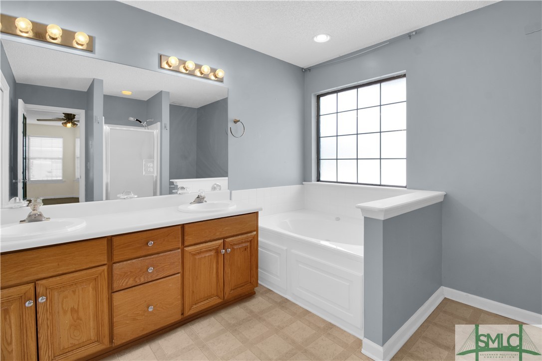 1896 Stonehenge Drive