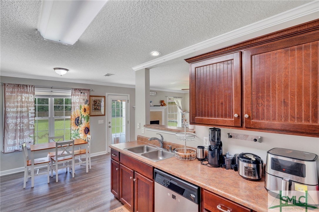 306 Carson Street NE