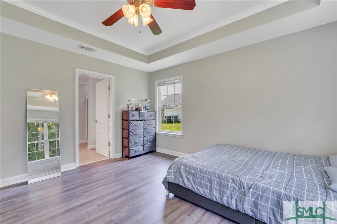 306 Carson Street NE