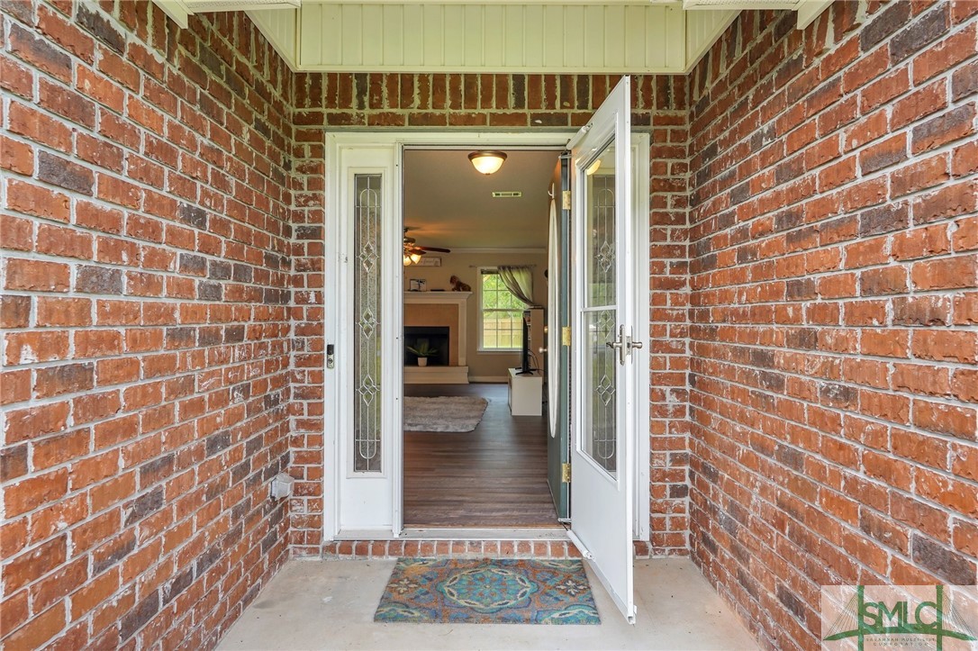 306 Carson Street NE