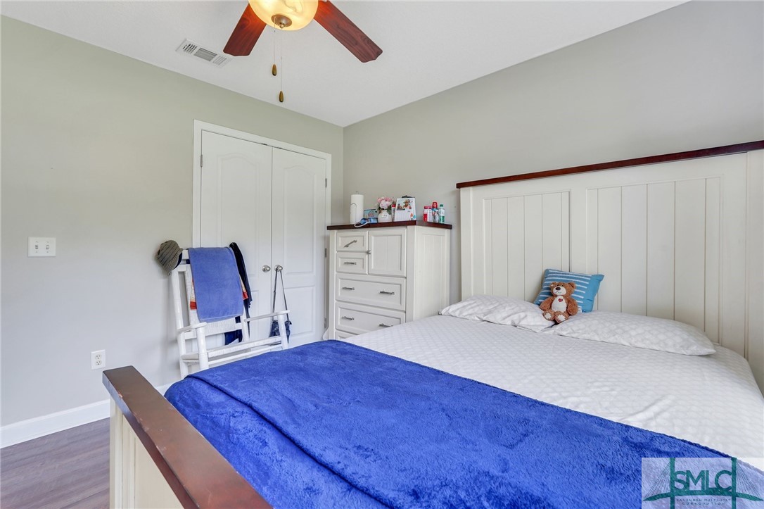 306 Carson Street NE