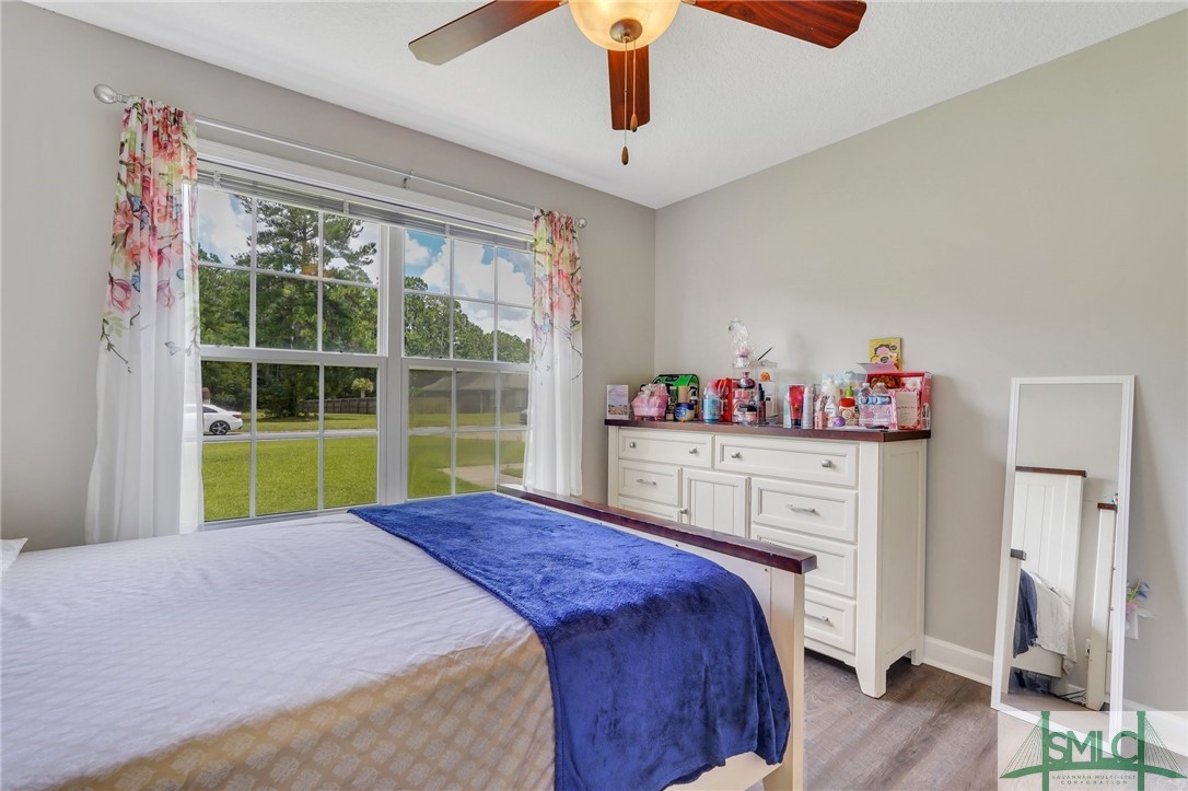 306 Carson Street NE