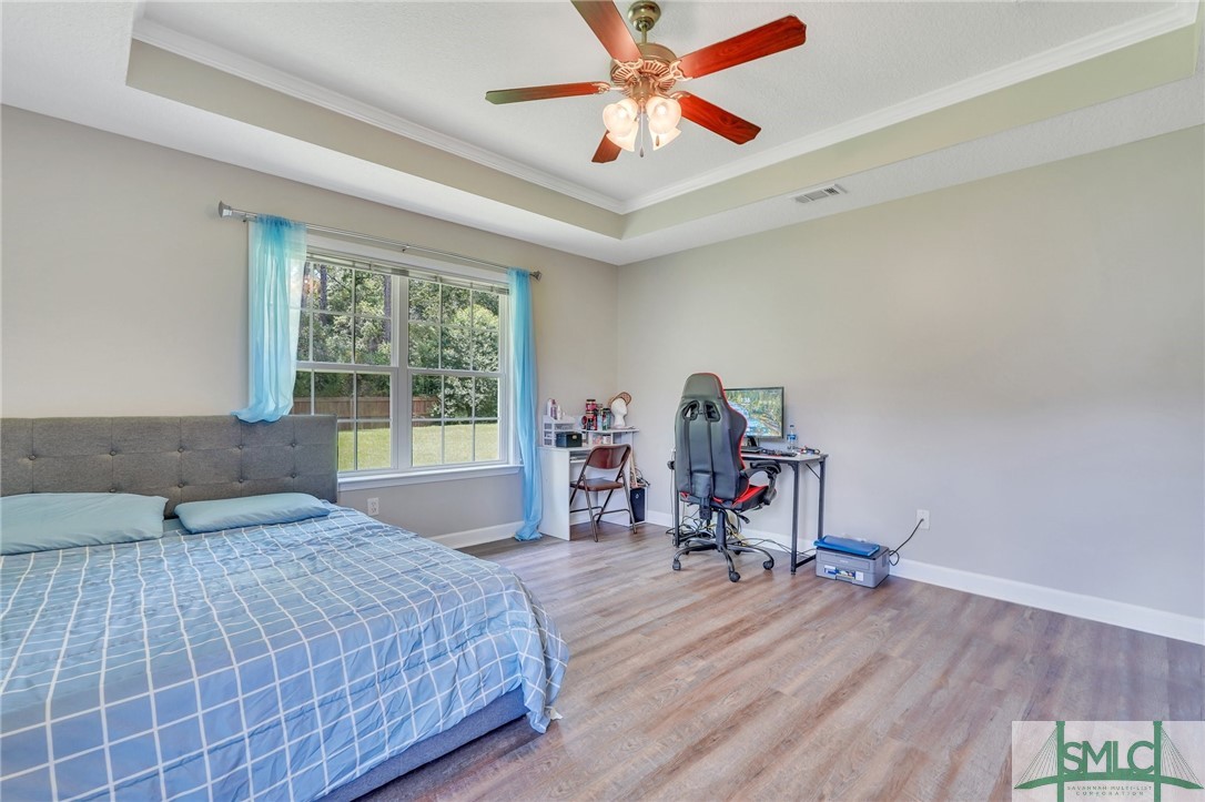 306 Carson Street NE