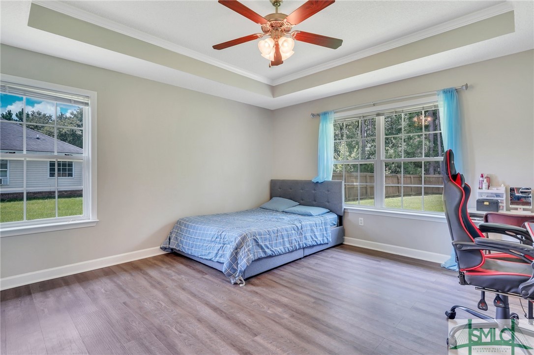 306 Carson Street NE