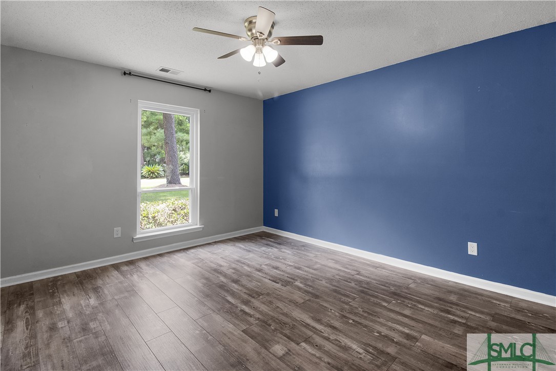 74 N Huntington Court