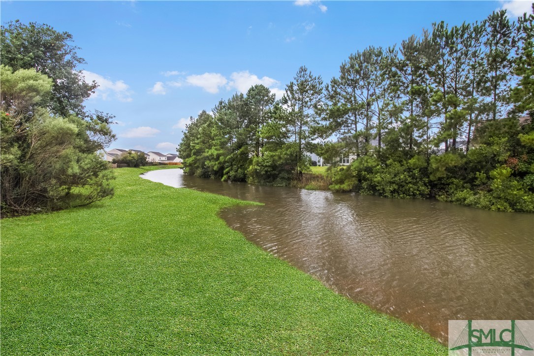 168 Lakepointe Drive