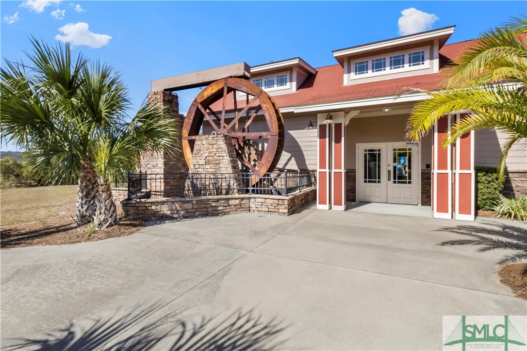 168 Lakepointe Drive