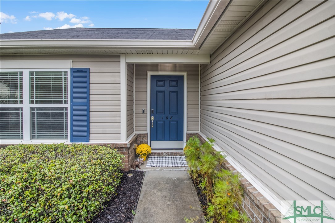 168 Lakepointe Drive