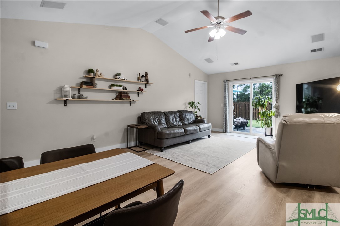 168 Lakepointe Drive