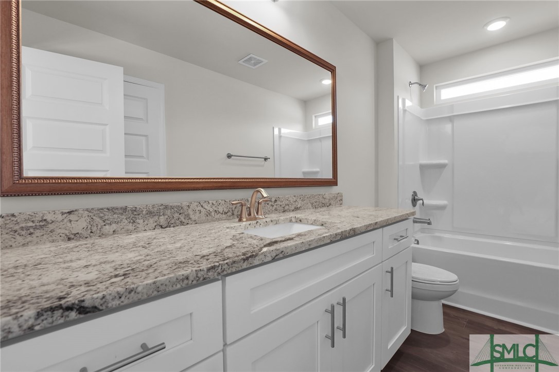 36 Pitch Point Trail