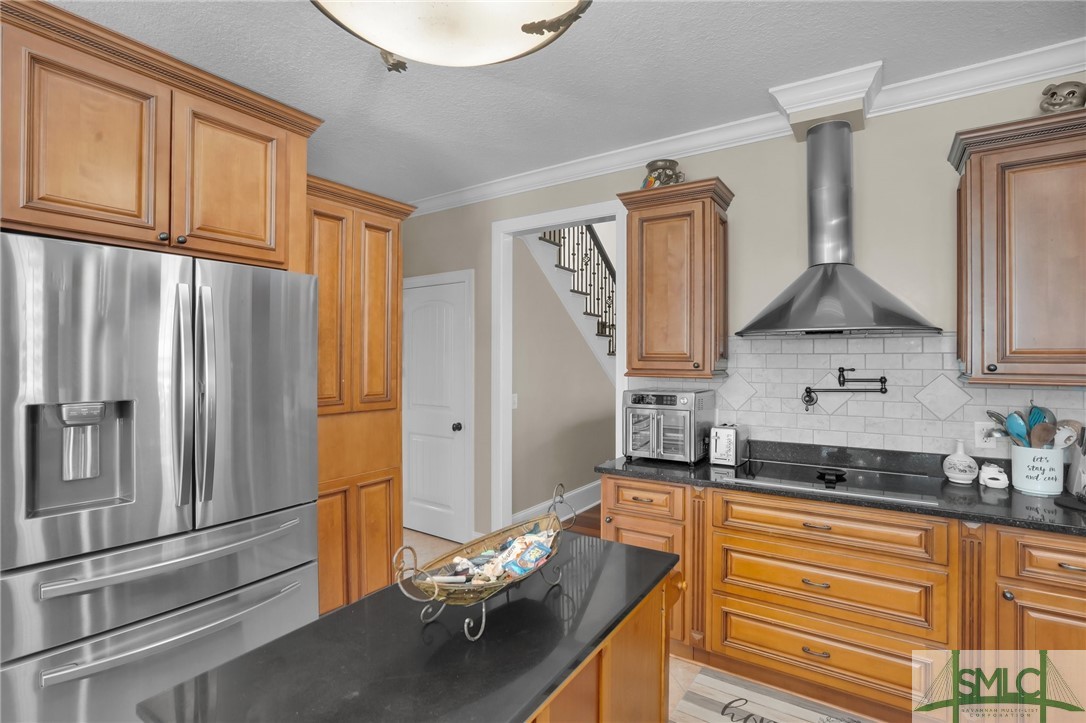 369 Chastain Circle