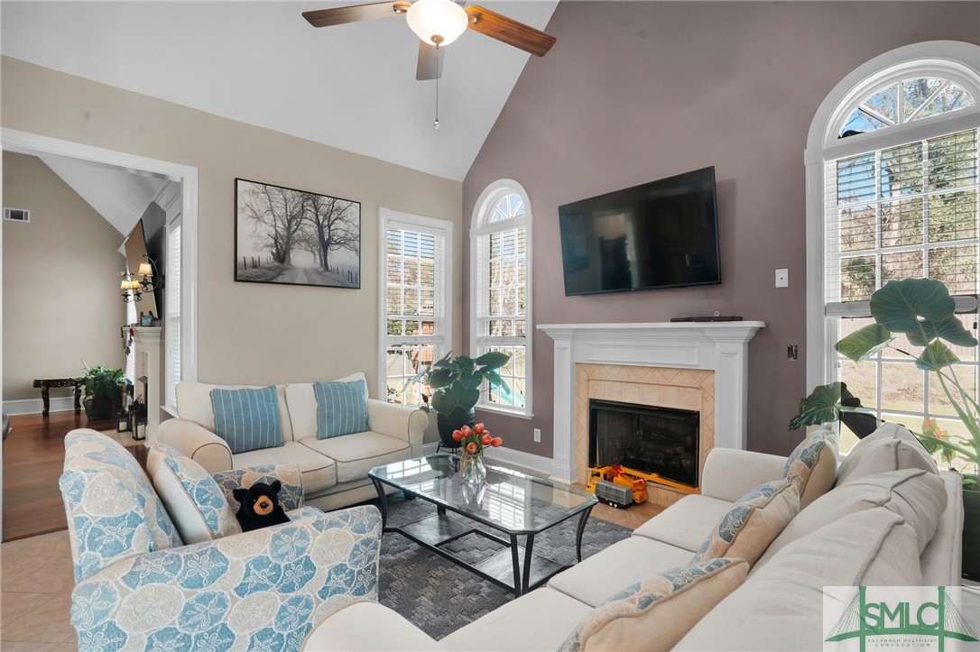 369 Chastain Circle