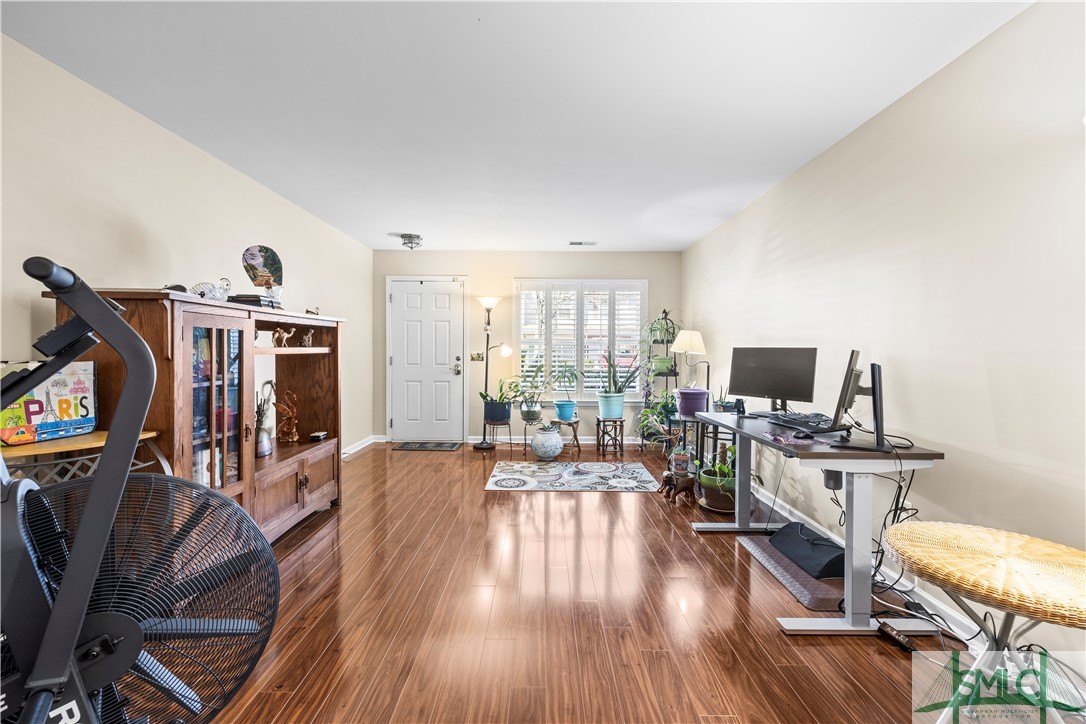 326 Gallery Way