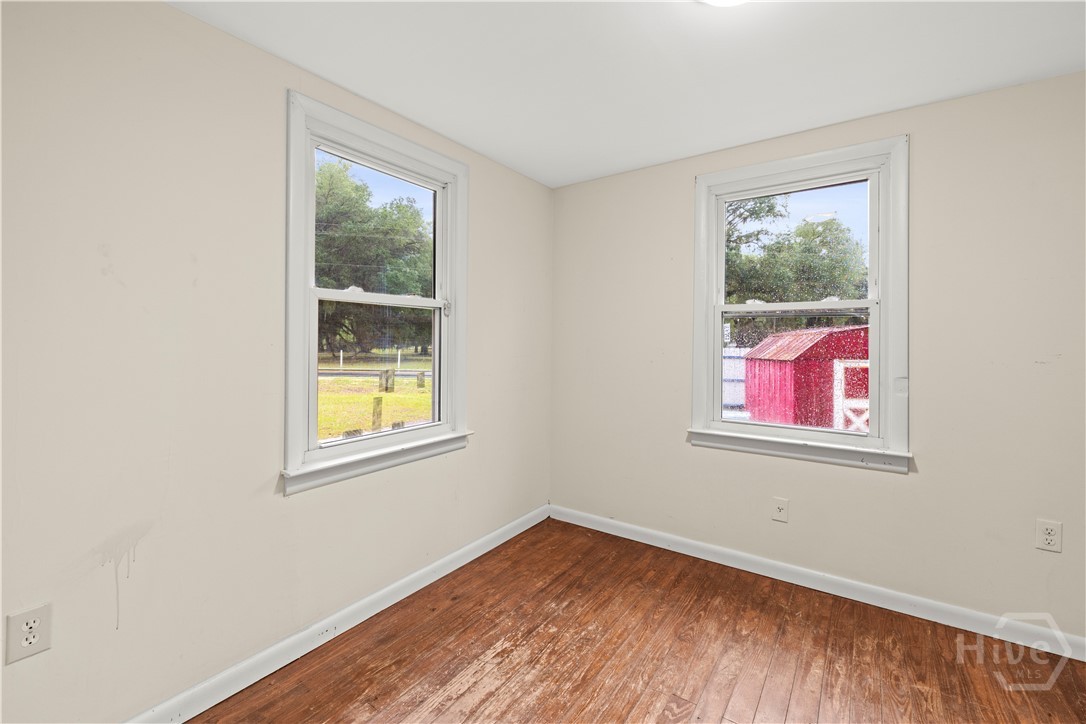 866 Floyd Avenue