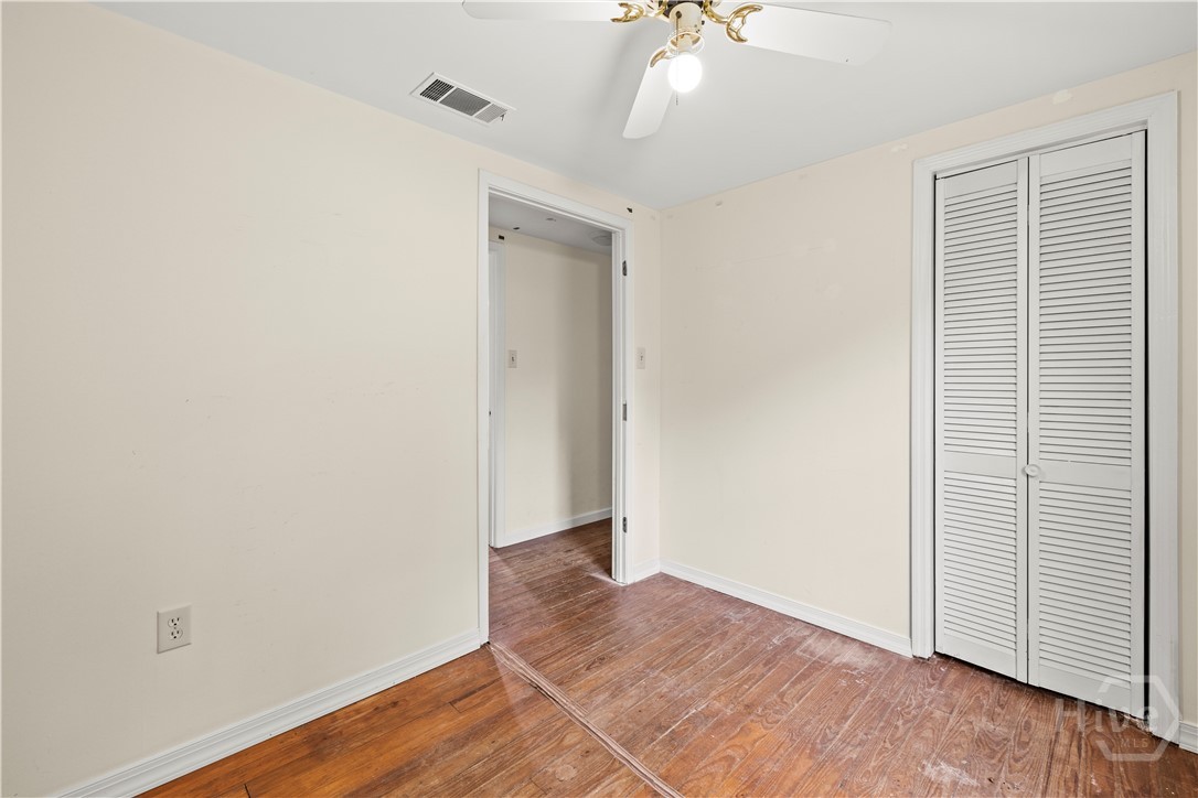 866 Floyd Avenue