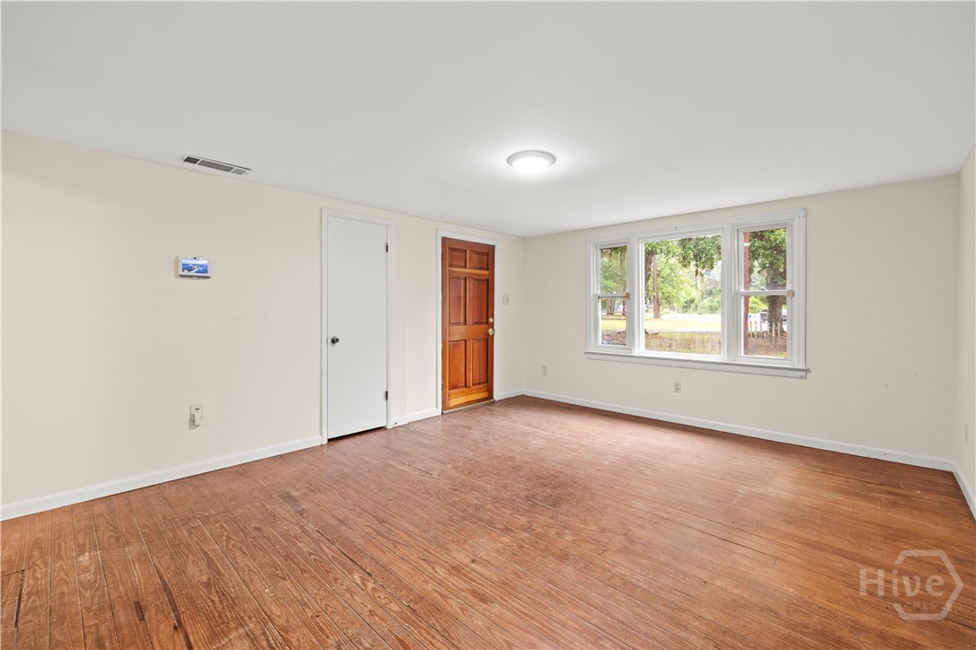 866 Floyd Avenue