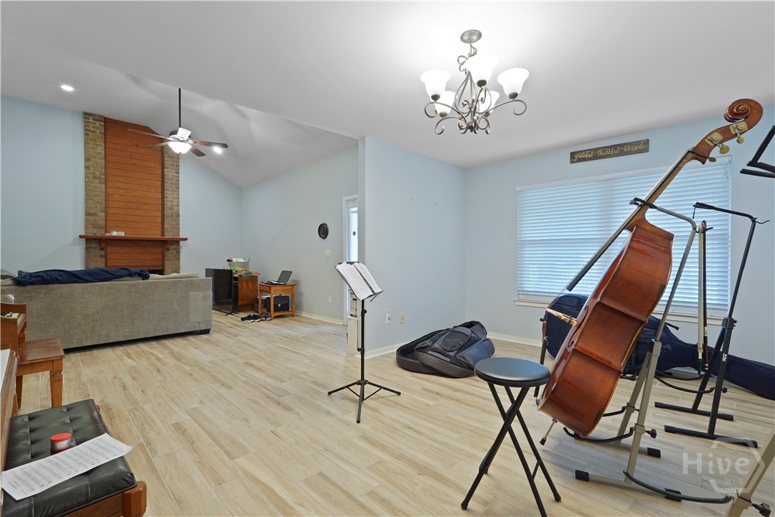 9 Red Fox Court