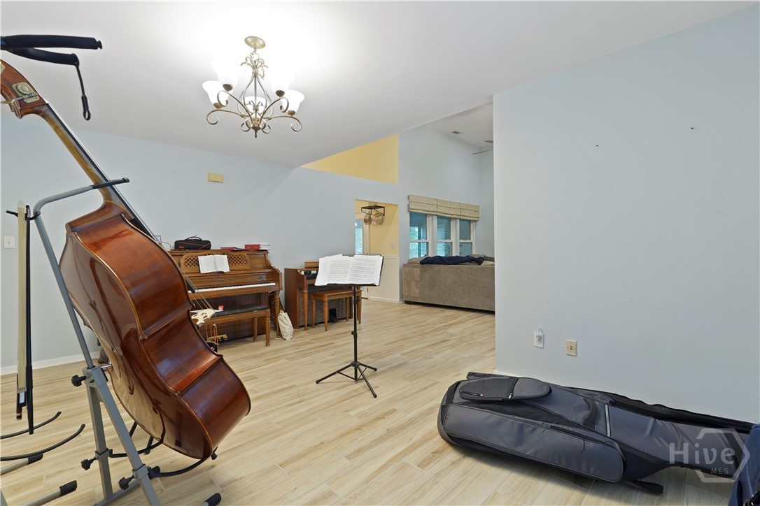 9 Red Fox Court