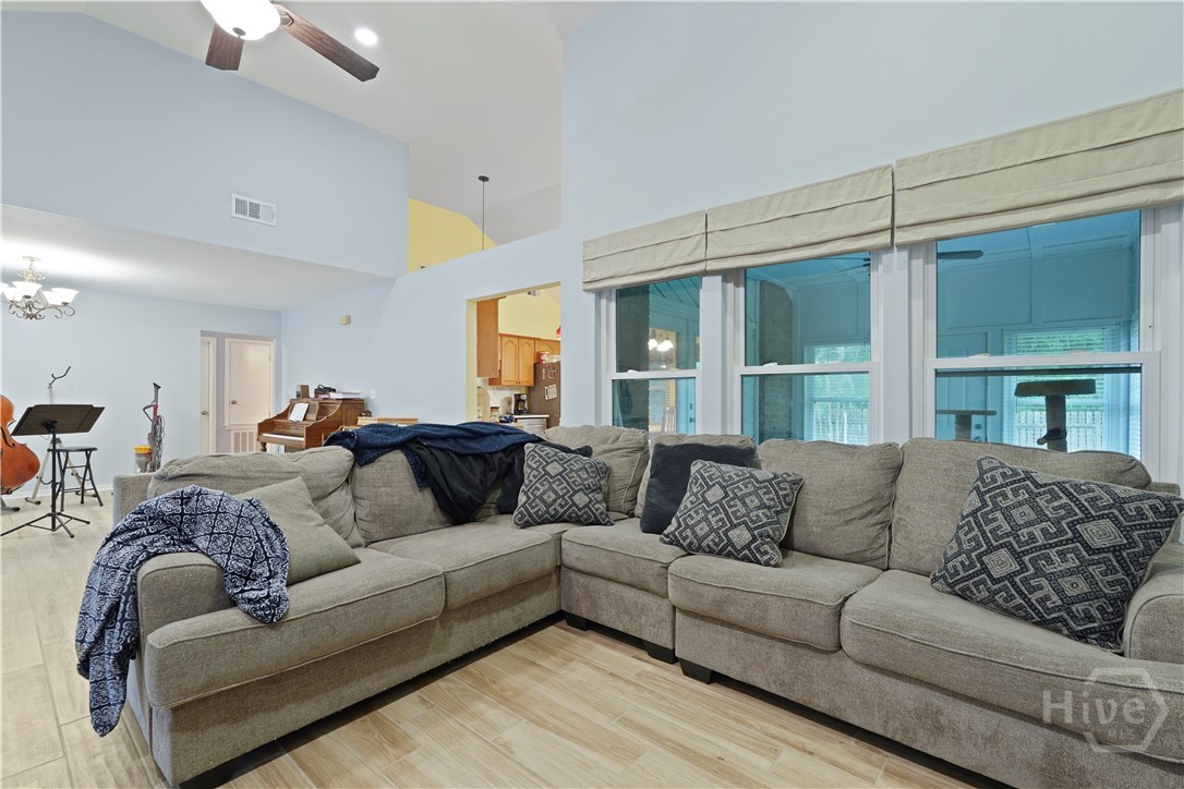 9 Red Fox Court