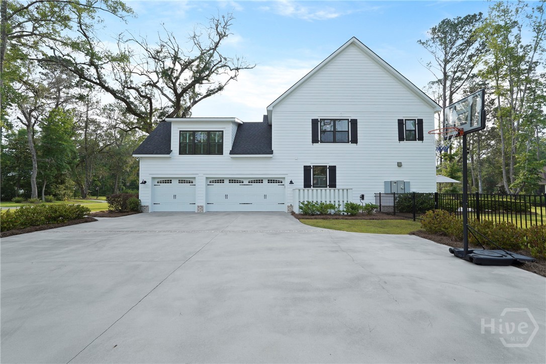 315 Linkside Lake Drive