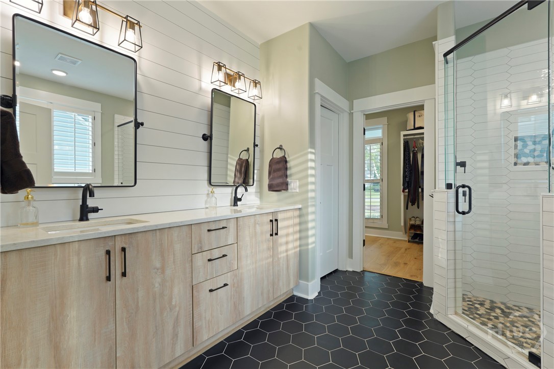 315 Linkside Lake Drive