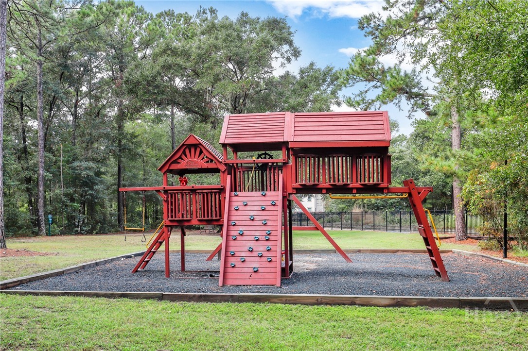 315 Linkside Lake Drive