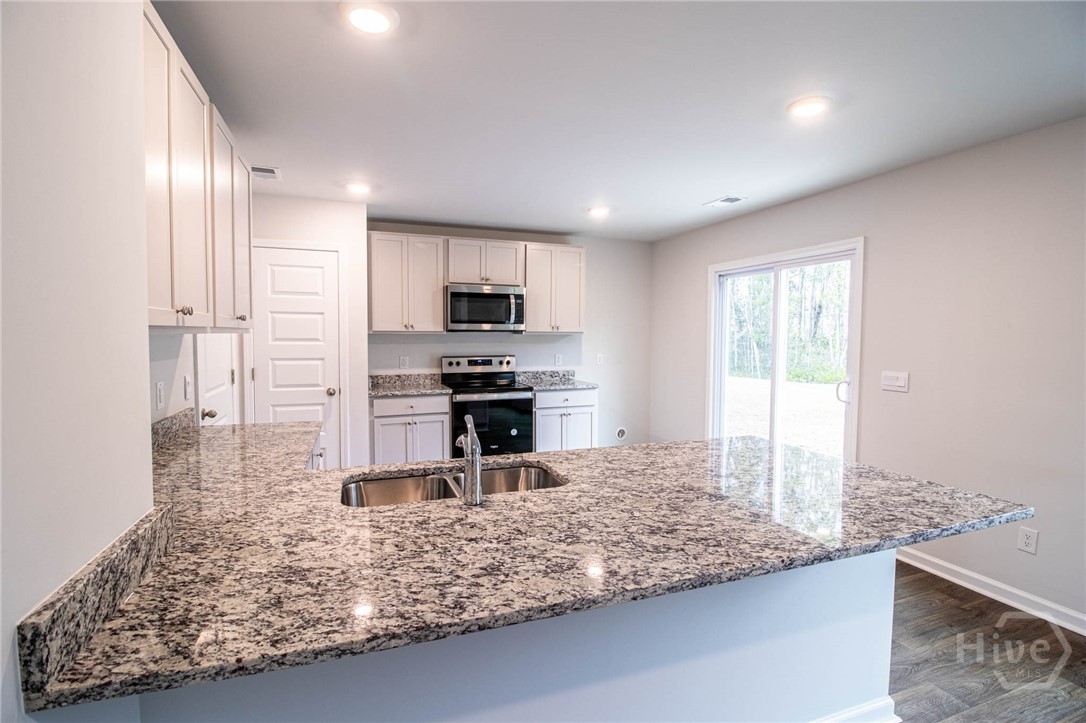 495 Coconut Drive