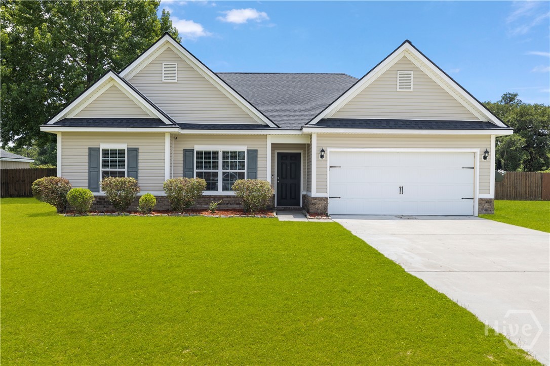 137 NE Highland Pony Way